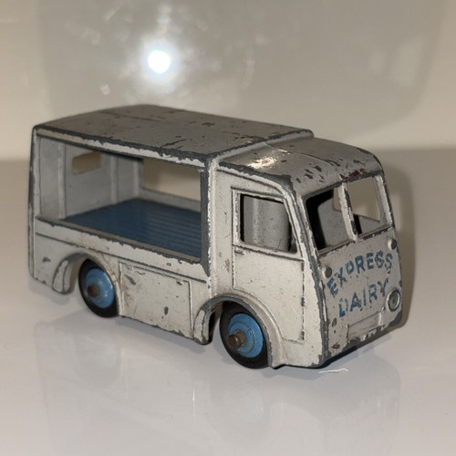 Dinky toys electric - dairy, van