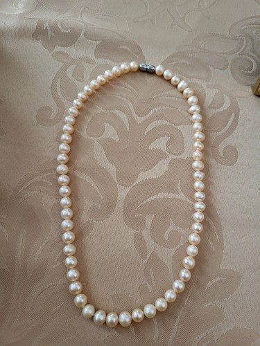 Natural freshwater pearls with - freshwater,