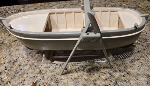 Long vintage wood shrimp - 15",