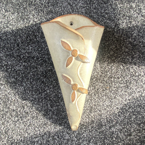 Ceramic wall mounted pocket - wall,