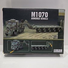 Unassembled 1/72 USS M1070