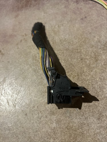 953122 black ford peugeot - black,