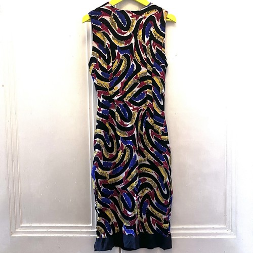 Vintage tight fit crepe dress