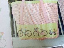 Free Wheeling 3 Bicycles Designs cross stitch chart only / 774