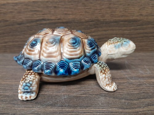 Wade tortoise ornament - wade,