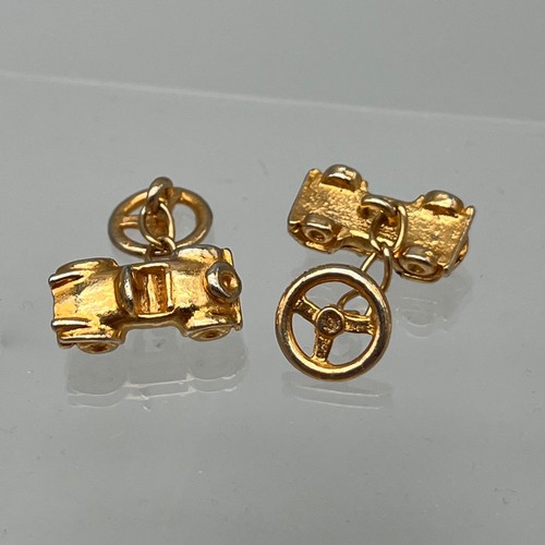 Vintage gold tone classic - vintage,