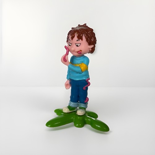 Horrid henry eating worm - horrid,