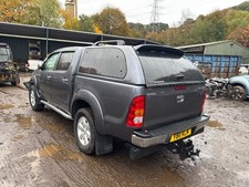 TOYOTA HILUX REAR AXLE ASSY