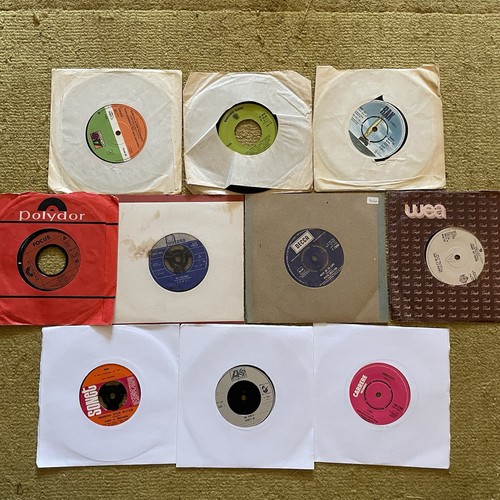 1970s vinyl singles 45s - 10, x