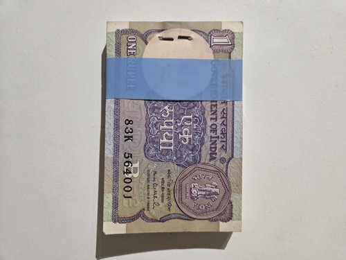 Indian one rupee banknote - one,