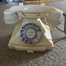 Vintage Art Deco Bakelite