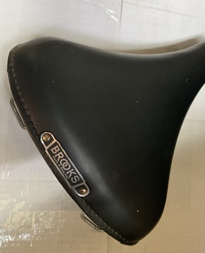 Brooks saddle guessing - brooks, saddle…..guessing