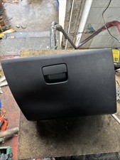 MERCEDES A CLASS GLOVE BOX A