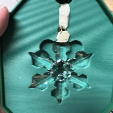 Swarovski Star 2022 Large Snowflake Annual Edition Hanging Ornament