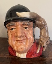 ROYAL DOULTON Character Jug