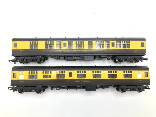 Hornby gauge coach 2 - oo,