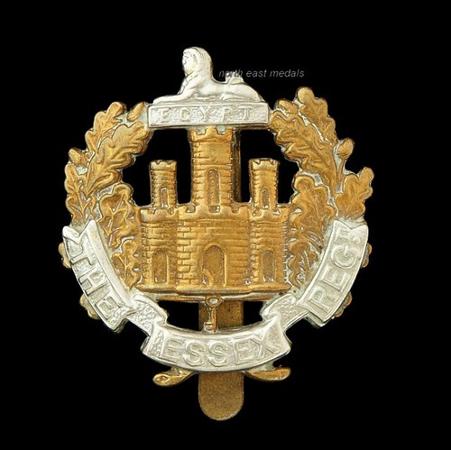Essex regiment cap badge - cap,