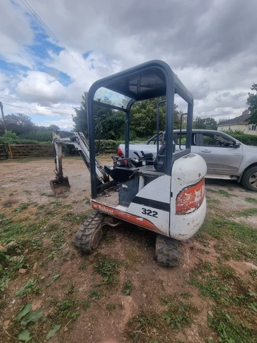 Bobcat 322 tonne mini - 322,