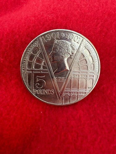 2001 queen victoria pound - queen,