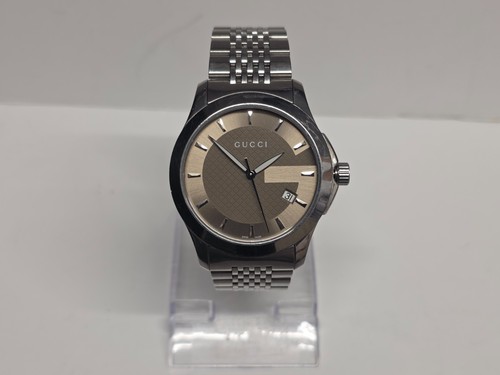 Gucci timeless 38mm - gucci, g-timeless