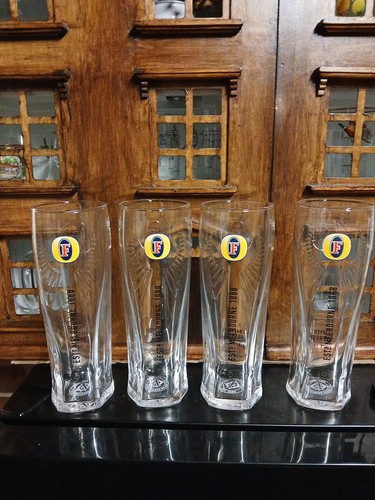 Fosters beer lager - 4,