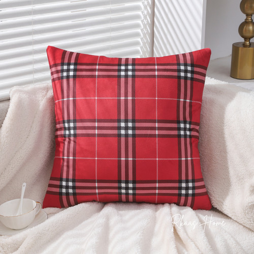 Dutch crushed velvet cushion - &,