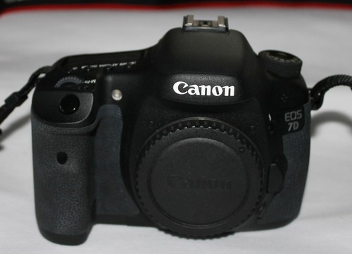 Canon eos ds126251 18mp - 7d,