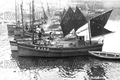 Znn boats the quay - znn-74,