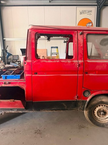 T25 doka rear door - rear,