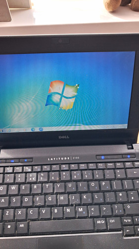 Dell latitude 2100 1in - latitude, 10.1in