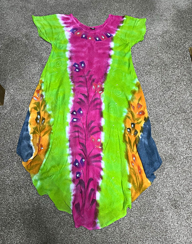 Thai women tie dye - thai, beaded