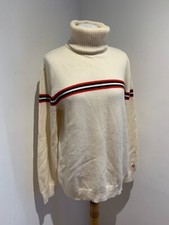 Perfect Moment merino wool