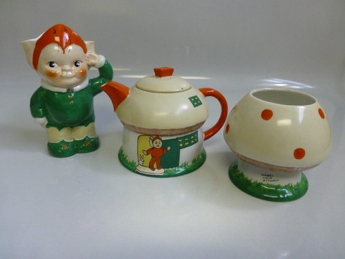Rare 1926 shelley art pottery - shelley,