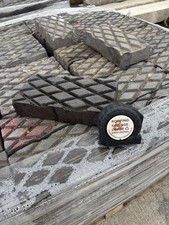 Reclaimed Batch Of Ruabon Blue