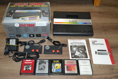 Boxed atari 7800 console - boxed,