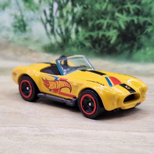 Hot wheels shelby cobra 427 - hot,