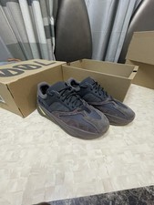 Adidas Yeezy Boost 700 Mauve Size Uk Mens 8.5 with Box - Excellent Condition