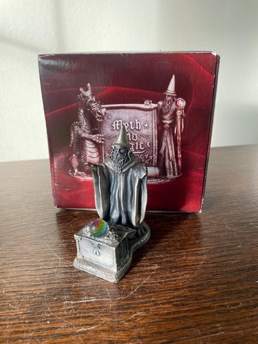 Myth and magic figure - -,