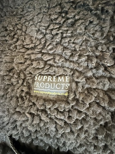 Supreme showing numnah black - numnah,