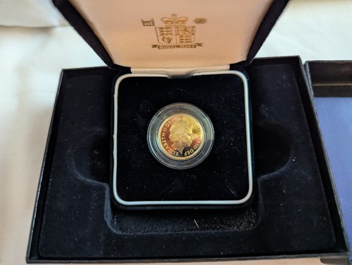 Gold proof 2004 sovereign - proof,