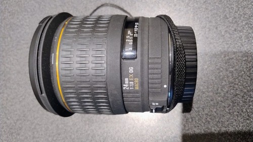 Sigma 24mm ex dg - f/1.8,