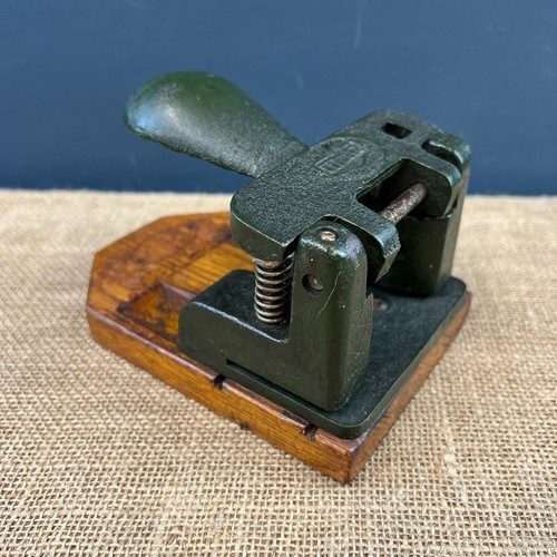 Vintage cast iron industriam - vintage,