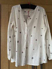 White Stuff:‘Mia’