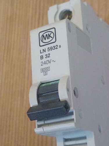 Mcb amp circuit breaker - 32,