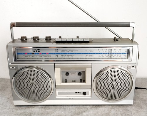 Jvc 555lb stereo radio - stereo,