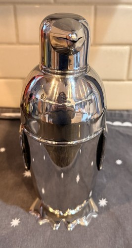Penguin bowtie cocktail - bowtie,
