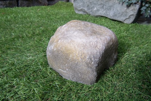 Fibreglass fake rocks