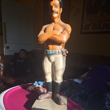 vintage large  John L. Sullivan boxer statue used as bar promotion 14" high