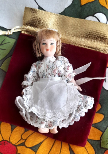 Haunted doll larissa - haunted,