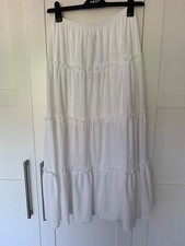 BNWT Womens white embroider Anglais tiered long Skirt. Boho style. Sz M
